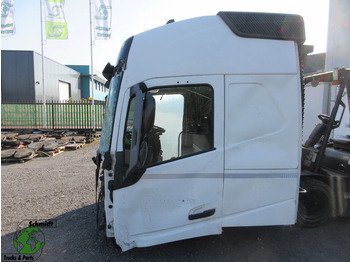 Cab and interior VOLVO FH