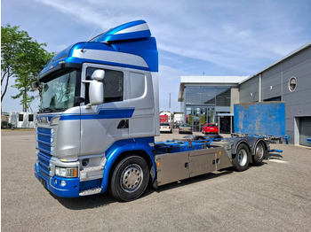 Cab chassis truck SCANIA R 580