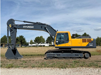 Crawler excavator HYUNDAI