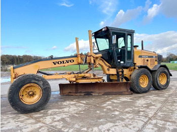 Grader CUMMINS