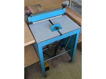 Folding machine