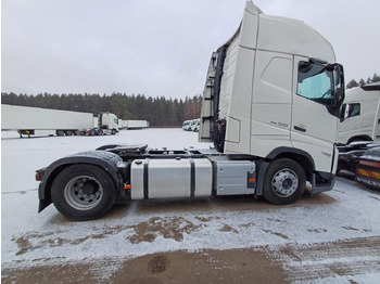 Tractor unit VOLVO FH 500