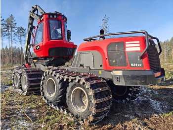 Leasing of Komatsu 931 XC  Komatsu 931 XC: picture 3