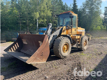 Wheel loader VOLVO L90C