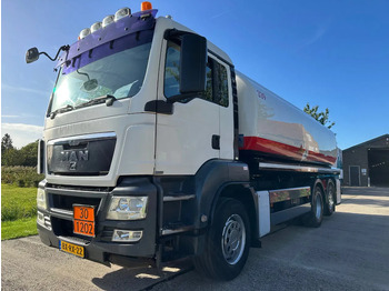 Tank truck MAN TGS 26.360