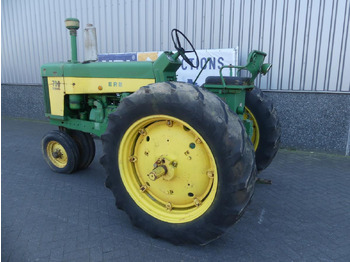Farm tractor John-Deere 730: picture 5