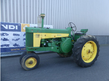 Farm tractor John-Deere 730: picture 2