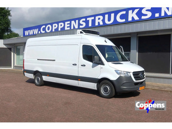 Refrigerated van MERCEDES-BENZ