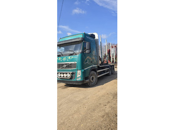 Log truck VOLVO FH 460