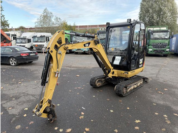 Mini excavator CAT 302.2D: picture 3