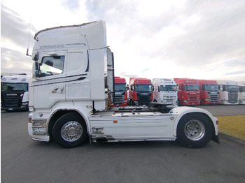 Tractor unit SCANIA R 730