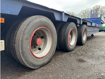 Low loader semi-trailer Broshuis Lowloader tieflader 3 assen leaf spring, laadklep: picture 5