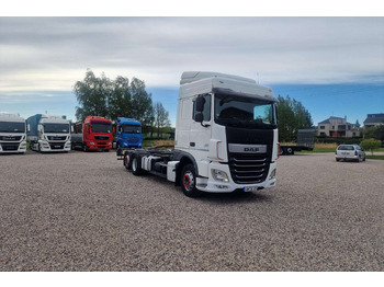 Container transporter/ Swap body truck DAF XF 460