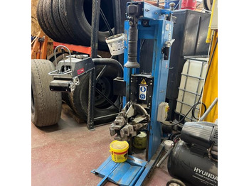Workshop equipment Ravaglioli Démonte pneus GRS926: picture 2