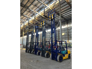 Diesel forklift Komatsu FD 30 T-17: picture 4