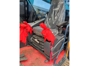 Crawler excavator HYUNDAI R220LC-9S: picture 3