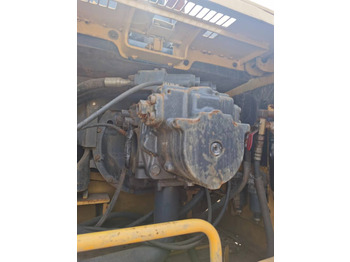Crawler excavator KOMATSU PC400-7: picture 5