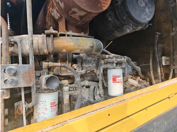 Wheel loader KOMATSU WA380-6: picture 5