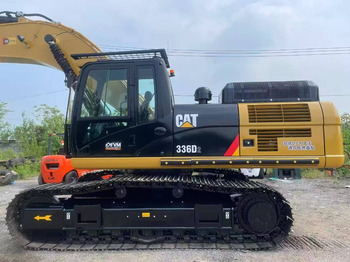 Crawler excavator CATERPILLAR 336D2