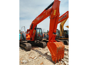 Crawler excavator HITACHI ZX135