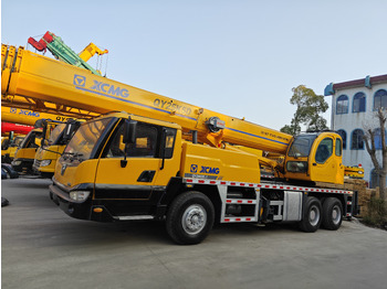 Mobile crane XCMG QY55KC used 55ton truck crane: picture 3
