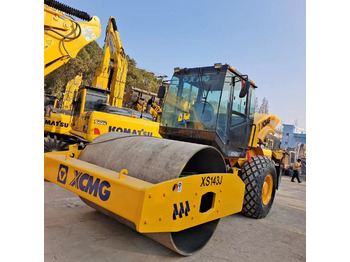 Compactor XCMG XS143J road roller: picture 5 Compactor XCMG XS143J road roller: picture 5