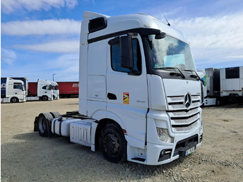 Tractor unit MERCEDES-BENZ Actros 1845
