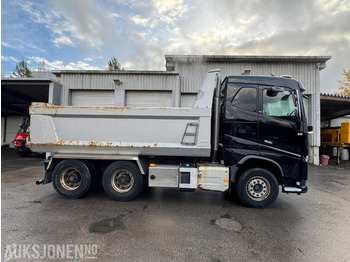 Leasing of 2015 Volvo FH16-660 6X4 Euro6T Brøyterigget tippbil – Servicehistorikk– 144 449 km 2015 Volvo FH16-660 6X4 Euro6T Brøyterigget tippbil – Servicehistorikk– 144 449 km: picture 4 Leasing of 2015 Volvo FH16-660 6X4 Euro6T Brøyterigget tippbil – Servicehistorikk– 144 449 km 2015 Volvo FH16-660 6X4 Euro6T Brøyterigget tippbil – Servicehistorikk– 144 449 km: picture 4