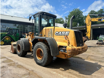Wheel loader Case 621 F: picture 3