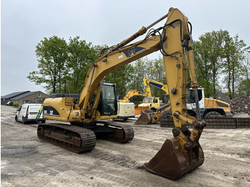 Crawler excavator Caterpillar 318 CL Good undercarriage (not 320CL - 325CL): picture 2