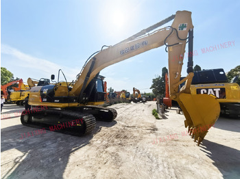 Crawler excavator CAT320D: picture 3