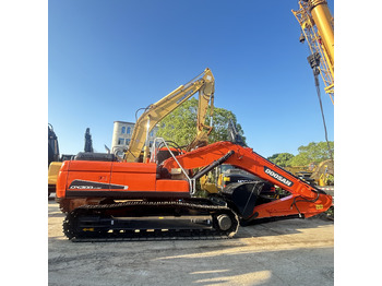 Crawler excavator Doosan Dx300LC-9C  Crawler Excavator: picture 4