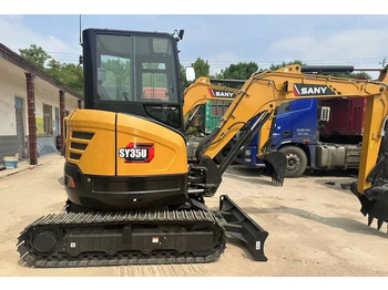 Mini excavator