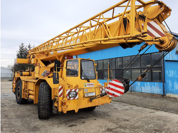 Construction machinery LIEBHERR LTM 1030