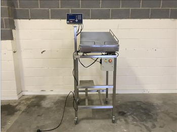 Food processing equipment