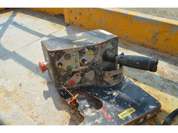 Scissor lift Haulotte Compact 8: picture 4