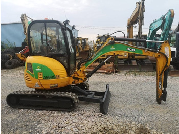 Mini excavator JCB 8030: picture 3