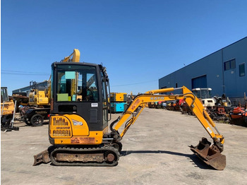 Mini excavator Kato 19VXE: picture 5