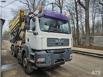 Concrete pump truck Coime C311 concrete pump on MAN TGA 41.440 chassis (2008): picture 2