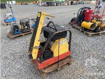 Vibratory plate DYNAPAC LG500: picture 1