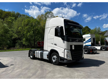 Tractor unit Volvo FH 500 // Zamiana na starszy //  Silnik Euro 6 nie Isave // Parkclima // XL // Radary // Duże zbiorniki // Gwarancja //: picture 4