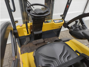 Electric forklift Toyota 7FBEF15: picture 5