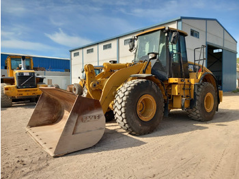 Wheel loader CATERPILLAR
