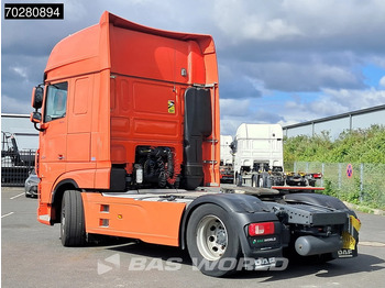 Tractor unit DAF XF 530 4X2 SSC Retarder 2x Tanks Standklima Navi ACC LED: picture 2