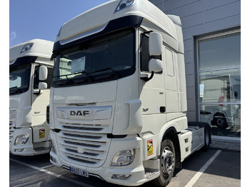 Tractor unit DAF XF 530