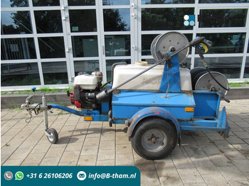 Pressure washer