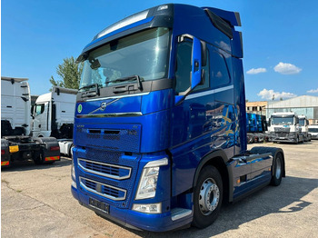 Tractor unit VOLVO FH 500