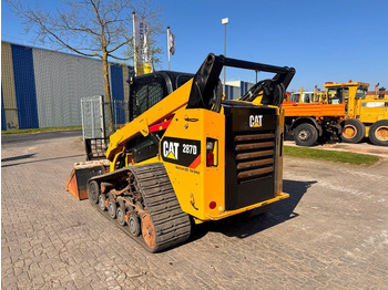 Skid steer loader CATERPILLAR