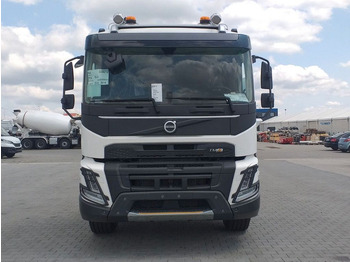 New Cab chassis truck Volvo FMX 500 8X4 TRIDEM: picture 3