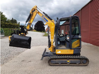 Mini excavator XCMG XE27E